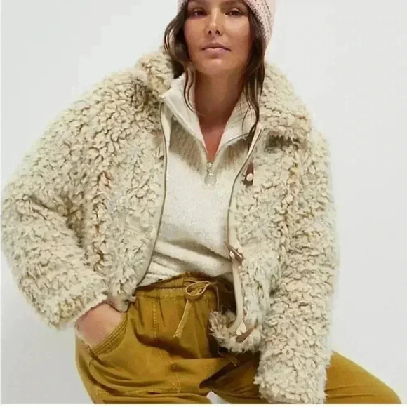 Anthropologie “Brenna” Faux Fur “Teddy” Short Coat In Cream Extra Small EUC! - Picture 2 of 16